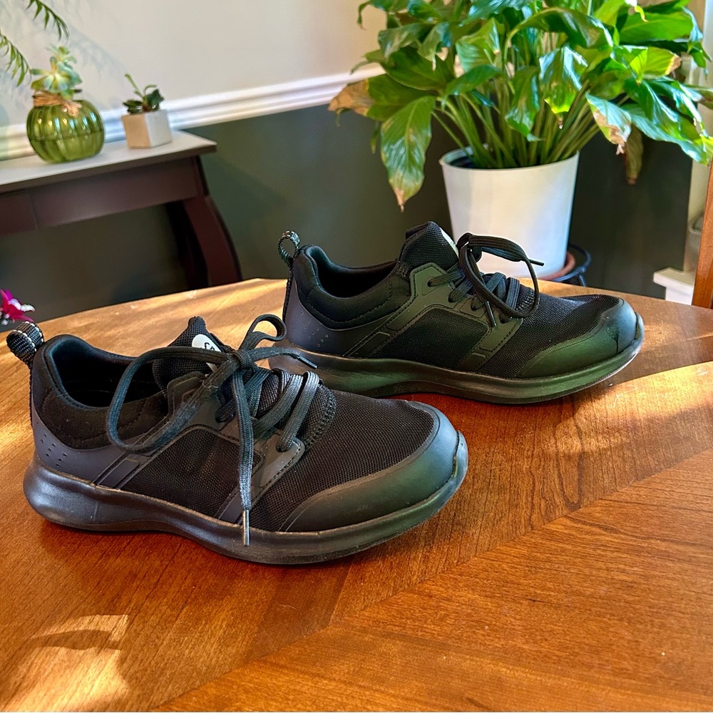 SPIEZ Women’s, Non-slip, Lightweight, All day comfort, Utility Shoe